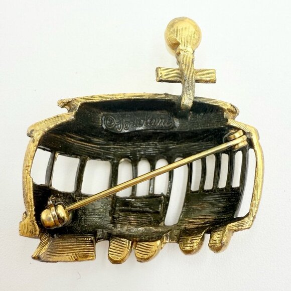 Vintage Tortolani Domed Hyde & Market street Trolley Brooch in Gold - Picture 5 of 8